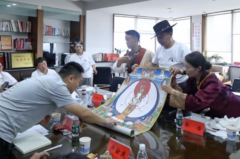 新龙文化绘就民族团结新画卷