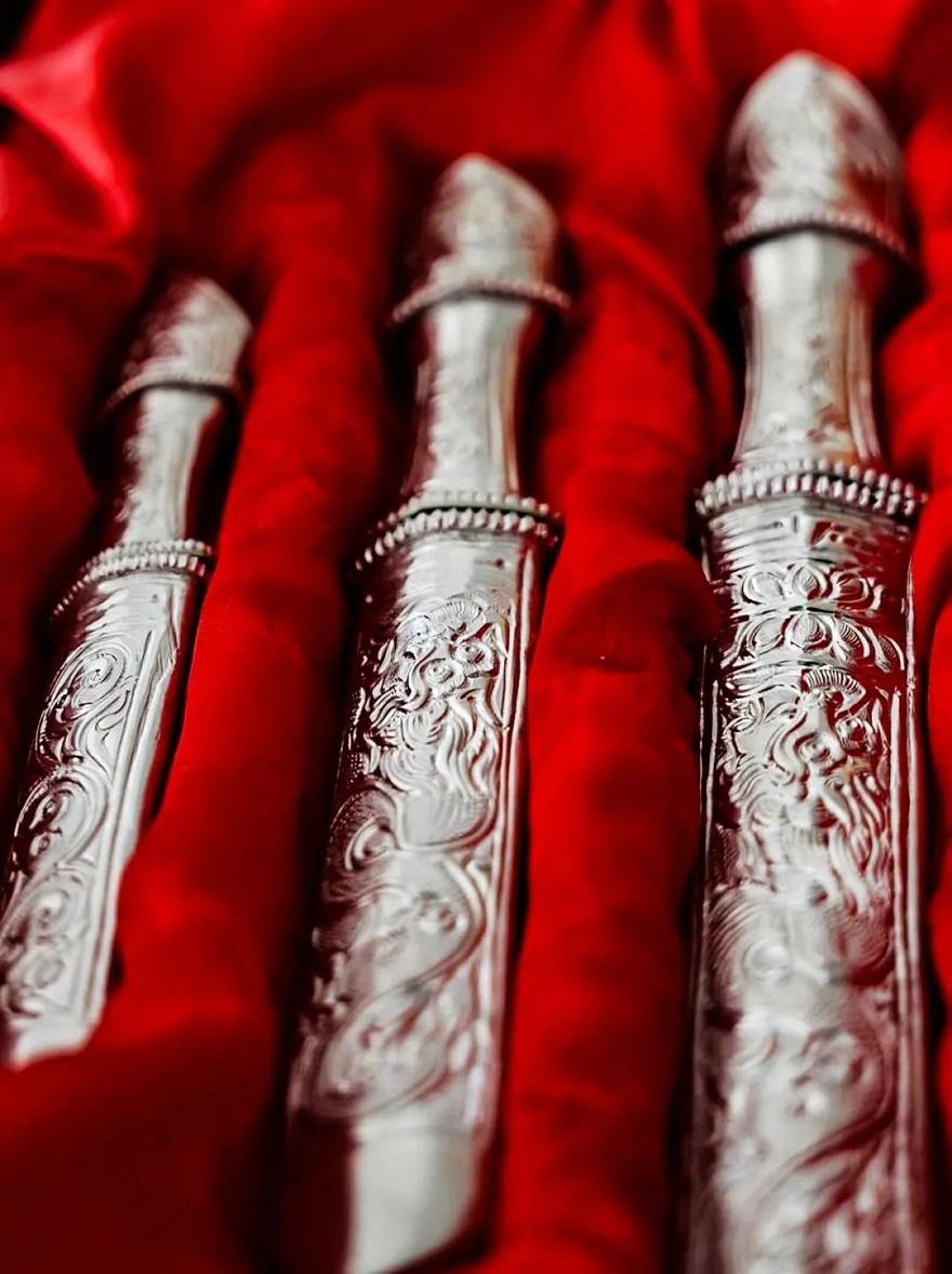 ༄༅།།བཟོ་རྒྱུན་རིང་བའི་ལྷ་རྩེའི་བོད་གྲི།