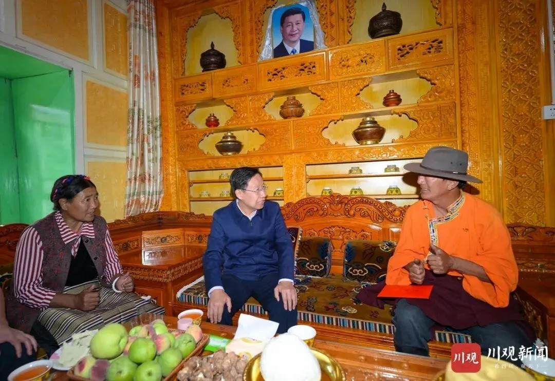 ཝང་ཞའོ་ཧུའེ་དཀར་མཛེས་ཁུལ་དུ་ཕེབས་ནས་རྟོག་ཞིབ་གནང་།
