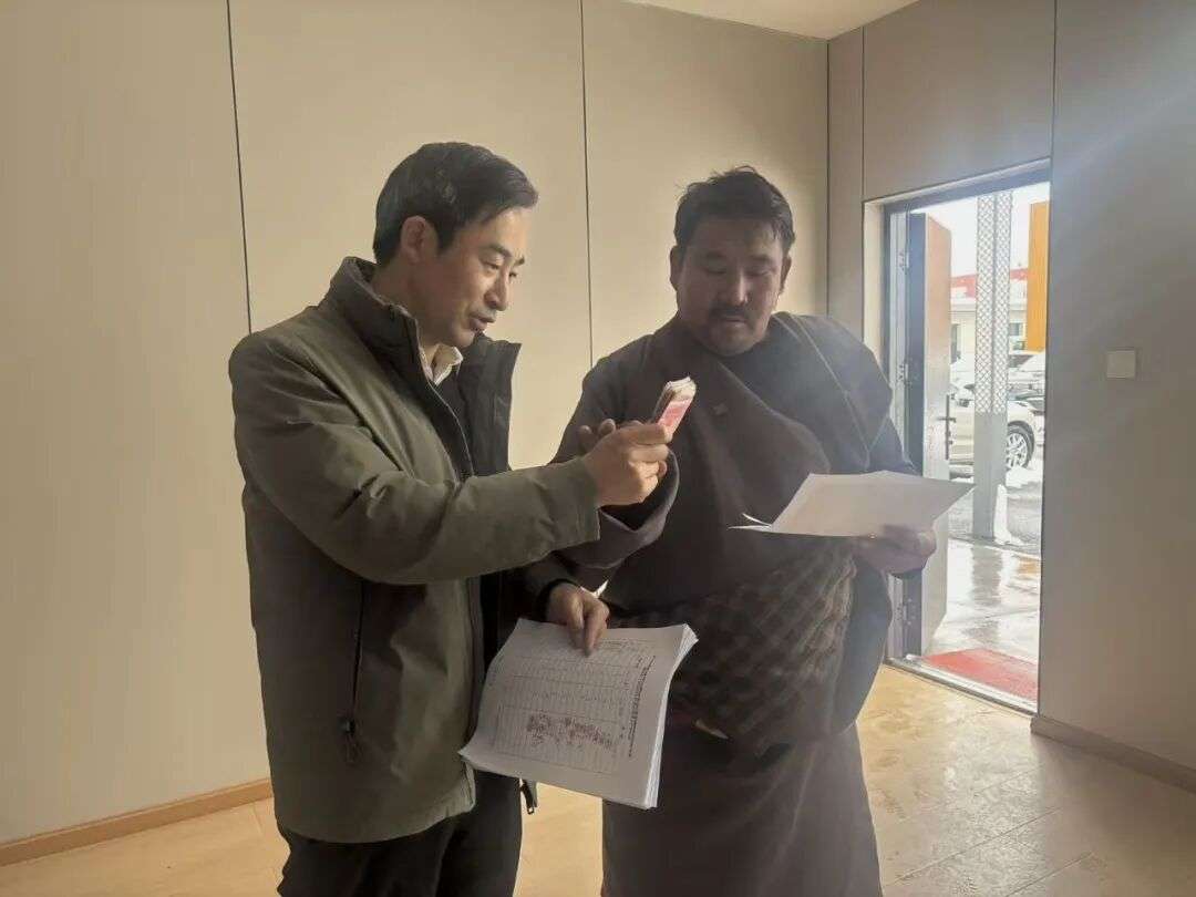 འབྲིང་བ་ཡུལ་ཚོས“སེ་འབྲུ”ལས་གཞི་ལག་བསྟར་བྱས་ནས་མཐུན་པའི་སྟོབས་ཤུགས་གཅིག་ཏུ་སྒྲིལ།