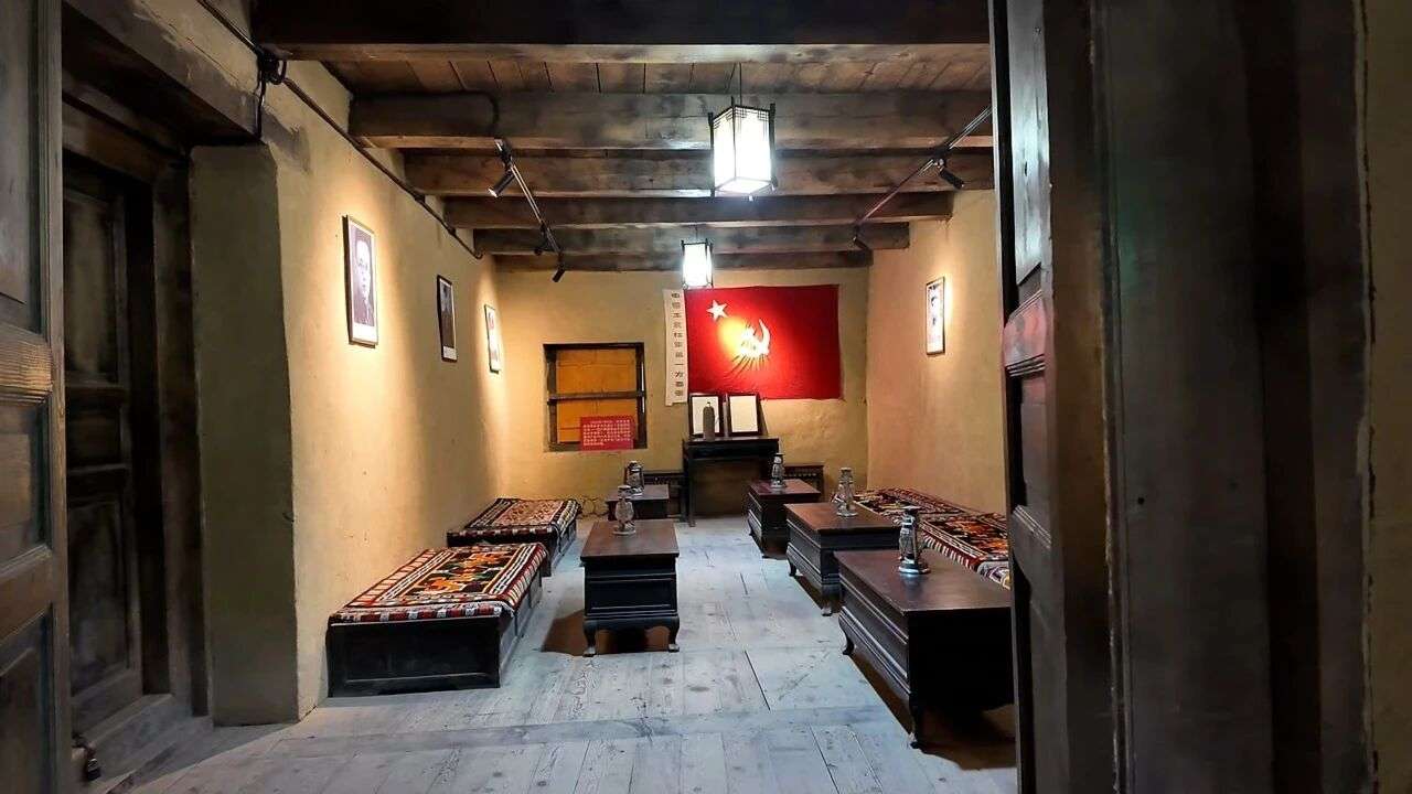 ཅོག་ཙེ་རྒྱལ་ཁང་གི་གསར་བརྗེའི་རིག་གནས་རྒྱུད་འཛིན་བྱས།