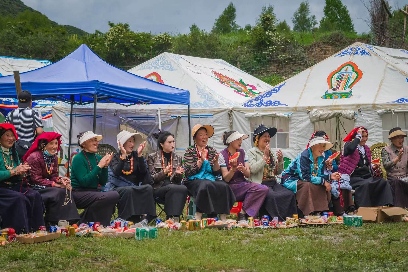 高原藏寨靠什么引来千万元投资？