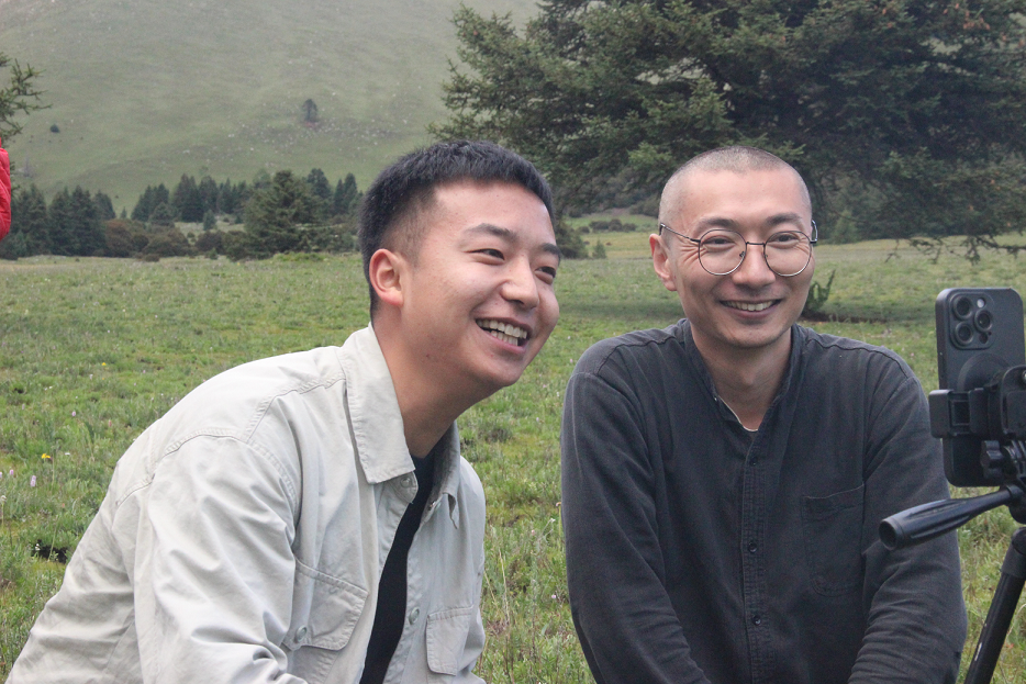 雪山下的直播间 理塘青年达洼的“牧歌”与梦想