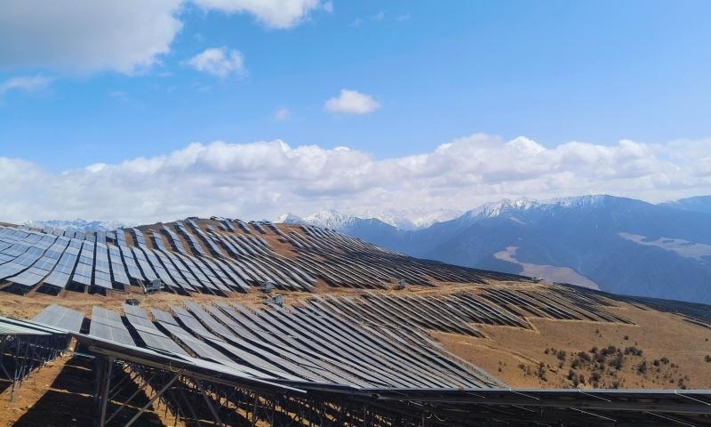 国内首个梯级水光蓄互补联合发电项目全面投产