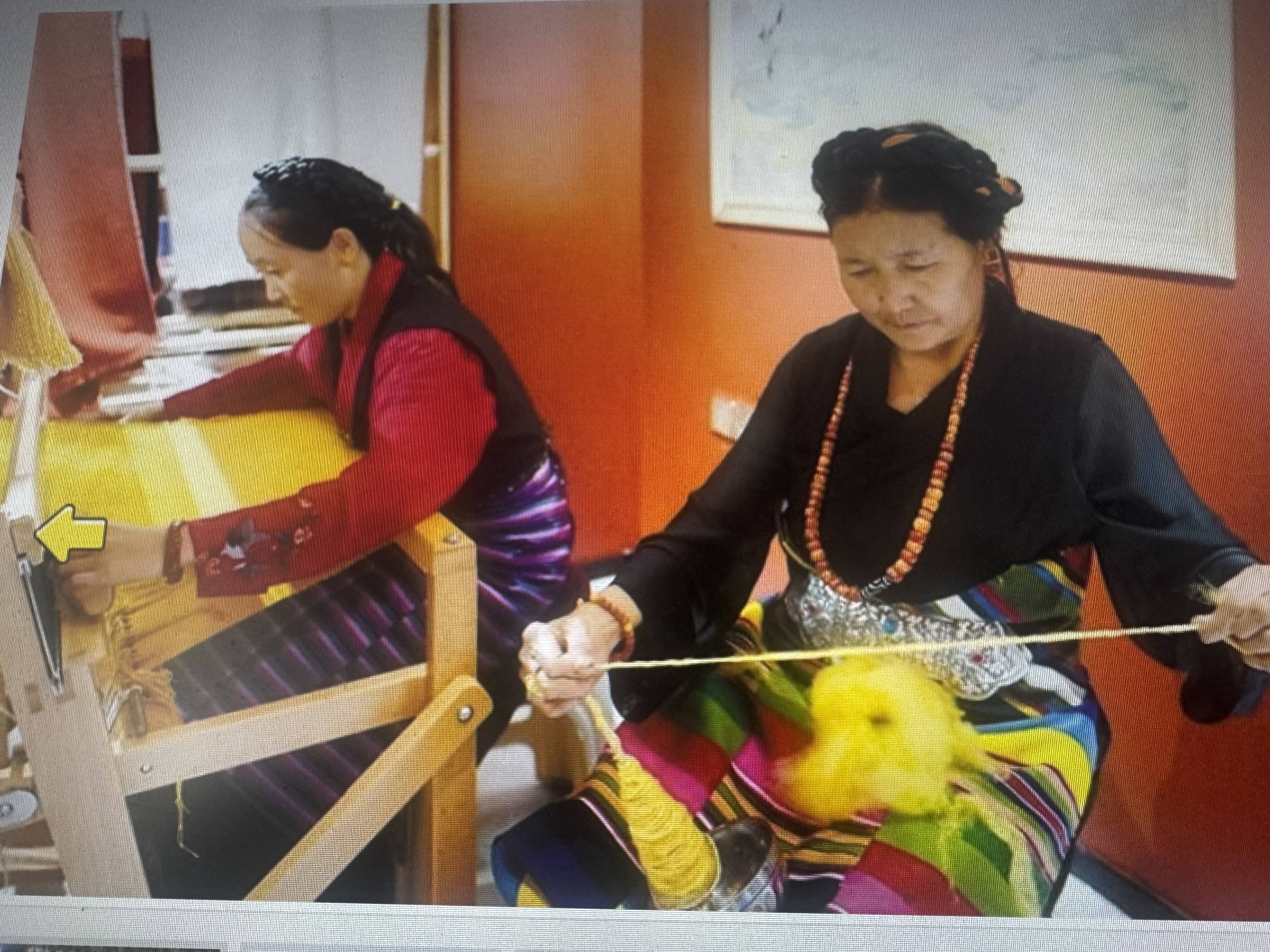 ༄༅། །གནའ་བོའི་རྩེད་ཐེར་གྱི་སྐོར་རགས་ཙམ་གླེང་བ།