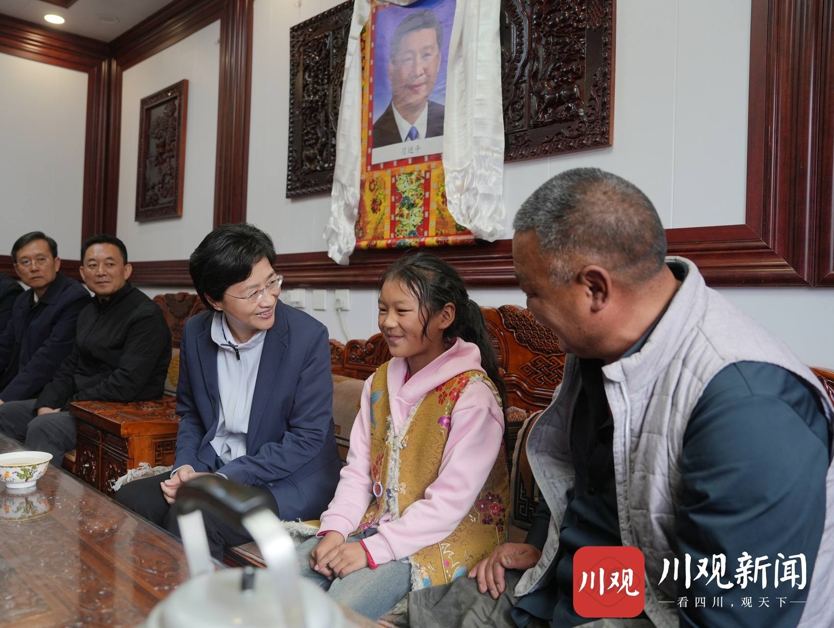 ཧྲི་ཞའོ་ལིན་དཀར་མཛེས་ཁུལ་དུ་བརྟག་དཔྱད་བྱེད་པར་བསྐྱོད་འདུག